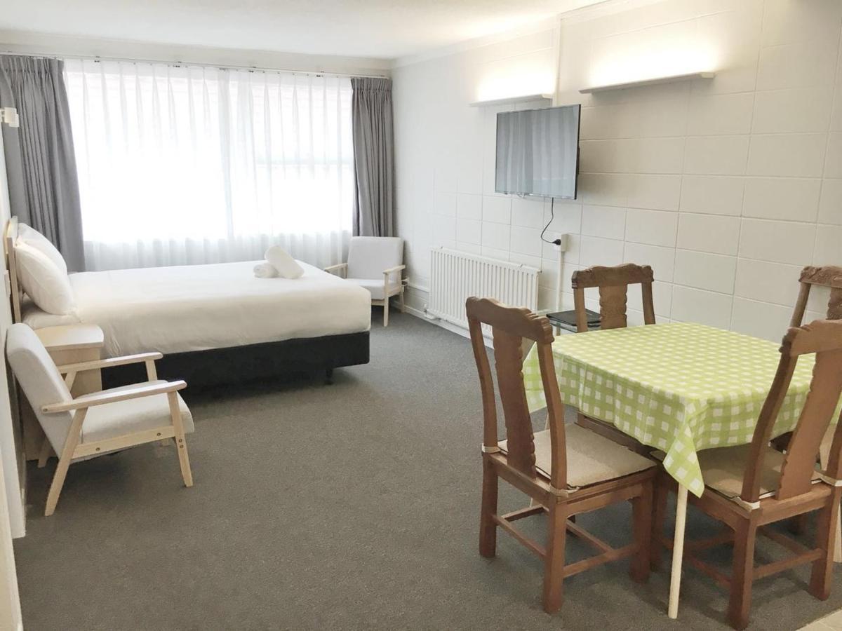 Thermal Oak Motel Роторуа Экстерьер фото
